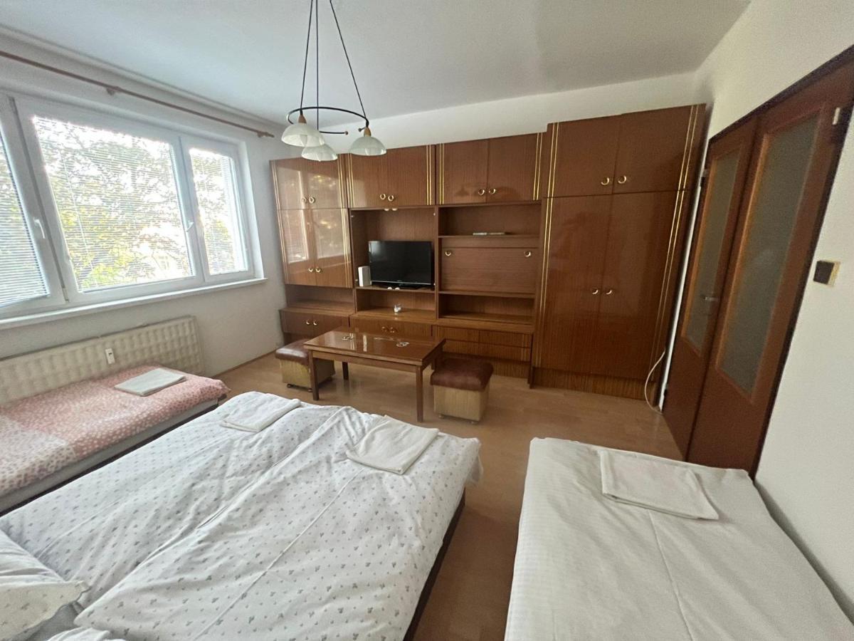 Apartamento Apartman Solid, Bratislava Exterior foto